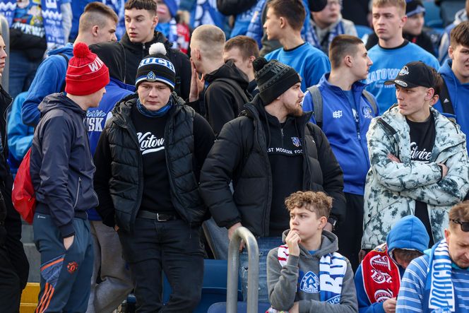 Nie tak miało być. Kompromitacja Niebieskich na Stadionie Śląskim. Wisła rozniosła Ruch Chorzów