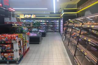 Sklep znajduje się przy ul. Saperów 45