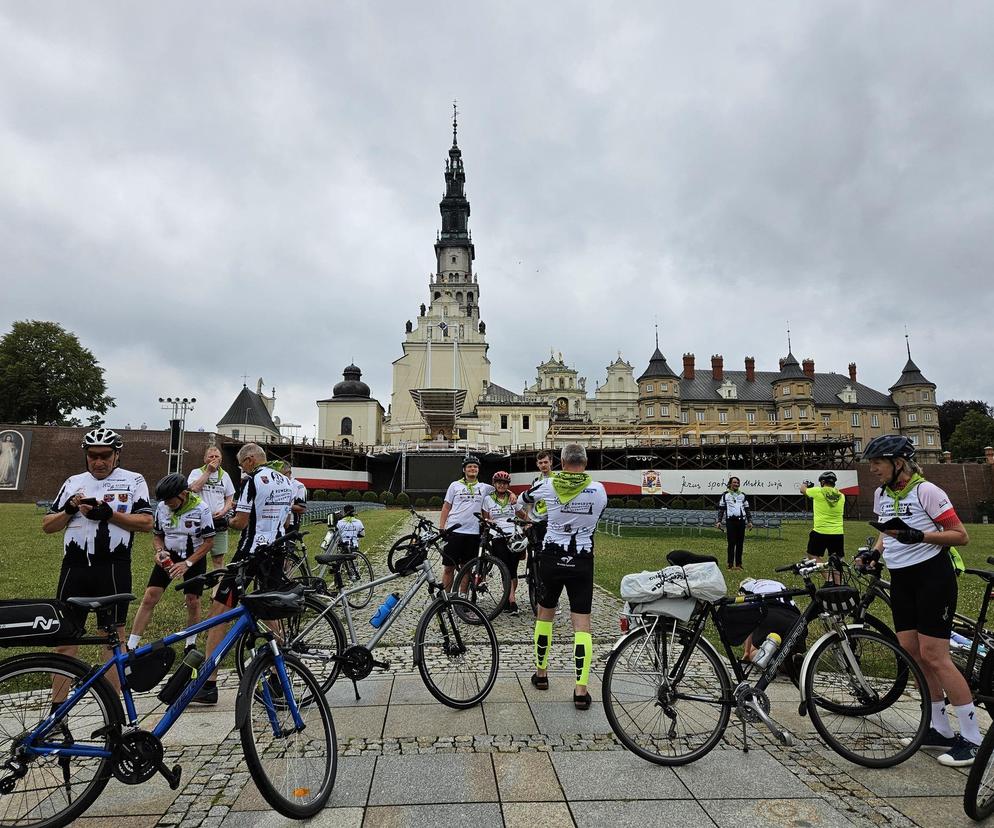 Rowerzyści na Jasnej Górze