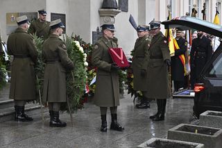 Lucjan Brychczy pośmiertnie odznaczony przez prezydenta RP Andrzeja Dudę