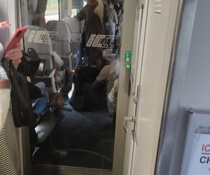 Tłok w pociągu PKP Intercity. W takich warunkach podróżował nasz czytelnik