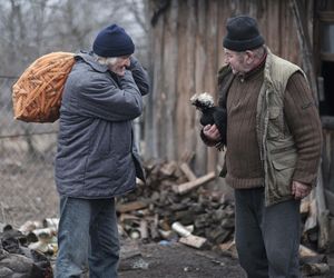 Gienek i Sławek zwany Jastrzębiem - bohaterowie serialu Rolnicy. Podlasie