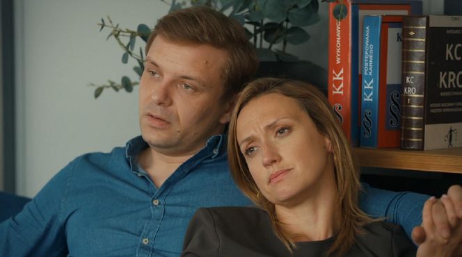 Barwy szczęścia, odcinek 3093. Hubert (Marek Molak), Marysia (Nina Szumowska)