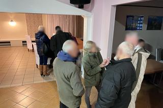 Pokaz sprzętu RTV i AGD dla seniorów, który się nie odbył. Pojawili się przeciwnicy