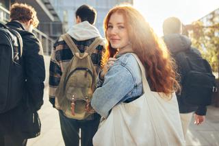 Jak szczepionka przeciw COVID-19 wpływa na psychikę? Badacze rozwiewają wątpliwości 