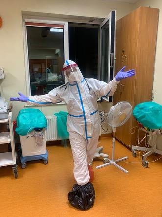 Lekarka z Rudy Śląskiej ostro do innych medyków: Odłóżcie słuchawki, ruszcie tyłki! Jest epidemia! Kiedy jak nie teraz?!