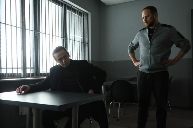 Na Wspólnej odc. 3455. Paweł Wójcik (Grzegorz Kwiecień), Emil (Piotr Ligienza)