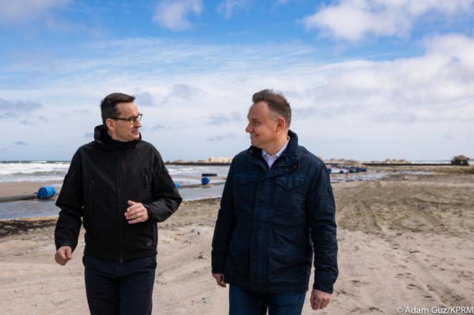 Morawiecki i Duda na Mierzei Wiślanej