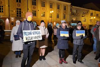 Manifestacja antywojenna na Rynku Kościuszki w Białymstoku [1.03.2022]