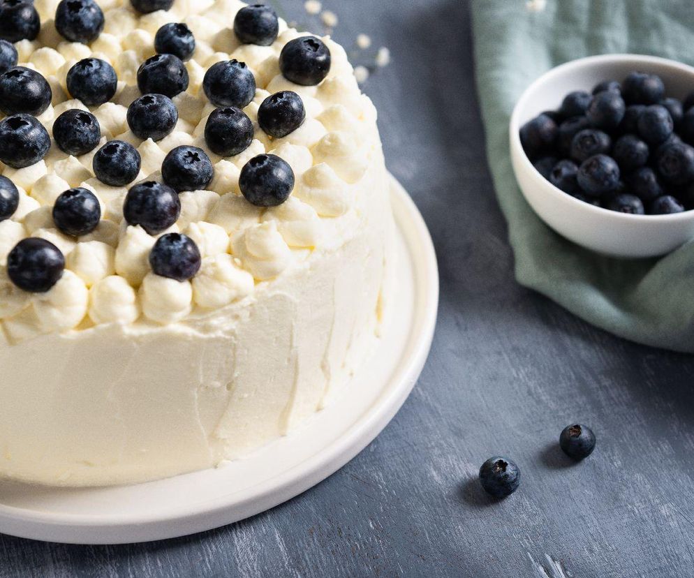Najlepszy sernik na zimno robię jak Ewa Wachowicz. Jej przepis jest łatwy i błyskawiczny 