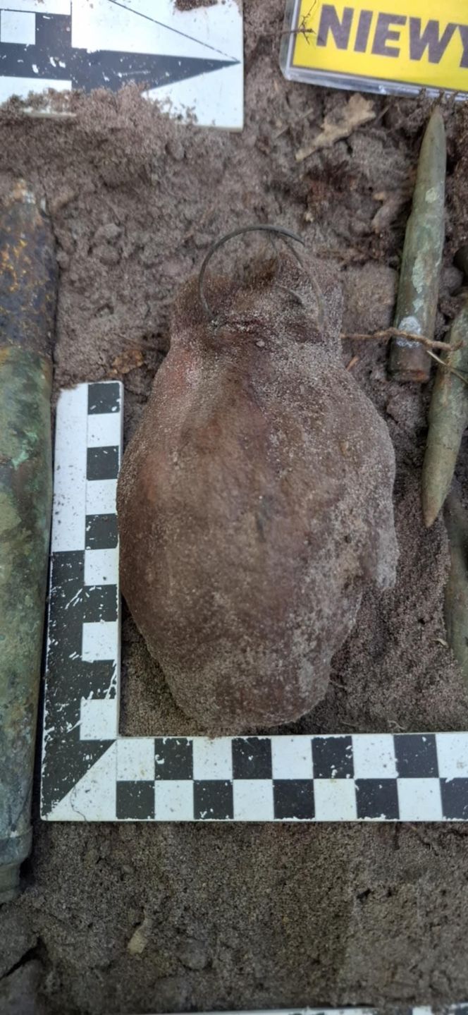Niebezpieczne znalezisko w starachowickich lasach