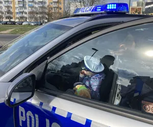 Policjanci z Torunia spełnili marzenie 5-letniej Zuzi