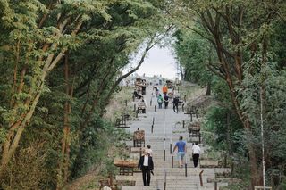 Życie w Architekturze 2025. Park Akcji „Burza”. Archigrest: Maciej Kaufman, Marcin Maraszek, topoScape: Justyna Dziedziejko, Magdalena Wnęk