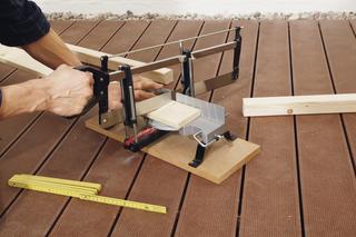 Kanapa z palet - jak zrobić? Meble z palet na balkon w bloku DIY