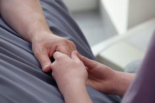 Pierwsza miłość, odcinek 3474. Michał (Wojciech Błach), Julka (Dąbrówka Kruk)