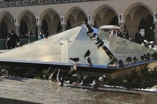 Fontanna na Rynku Głównym