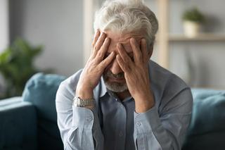 QUIZ PRL.  Tym się leczył PRL