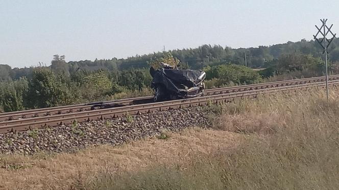 Śmiertelny wypadek na przejeździe kolejowym w Stoku Lackim