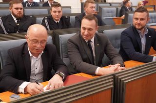 Dolny Śląsk z dofinansowaniem dla strażaków! Niemal 3 miliony złotych na 20 nowych jednostek 