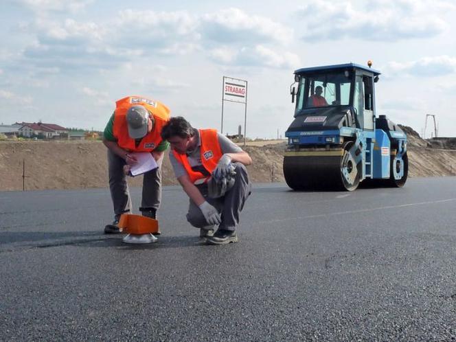 Układanie nawierzchni długowiecznej