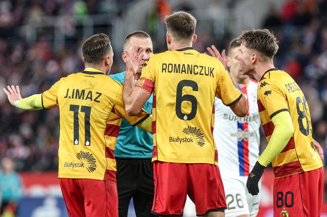 Górnik Zabrze - Jagiellonia Białystok, zdjęcia kibiców i zawodników z meczu 13. kolejki PKO BP Ekstraklasy