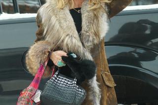 76-letnia Goldie Hawn bryluje na luksusowych wakacjach w Aspen. Zobacz, jak zmieniła się aktorka!