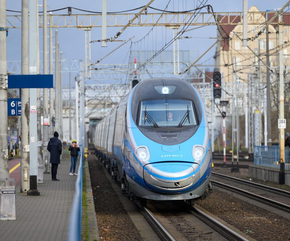 Pendolino przejechało przez Poznań. Teraz tak będzie codziennie [ZDJĘCIA]