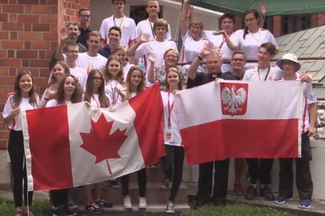 ŚDM: Pielgrzymi zjechali do Wrocławia. Szykują się utrudnienia w ruchu [WIDEO]