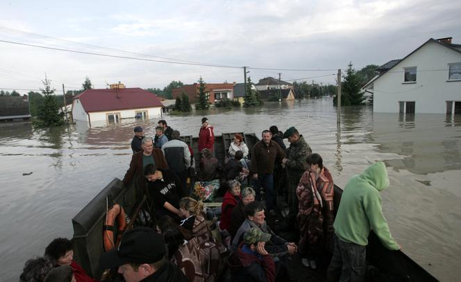 	Powódź, podkarpacie - powiat tarnobrzeski, Sokolniki, Trześń