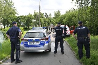 Policja na Osiedlu Przyjaźń w Warszawie 