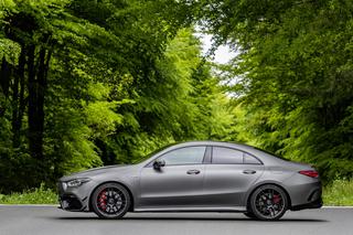 Mercedes A45 AMG i CLA 45 AMG