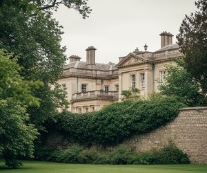 Książę Andrzej żąda dwóch rezydencji. Kto dostanie drugi dom?