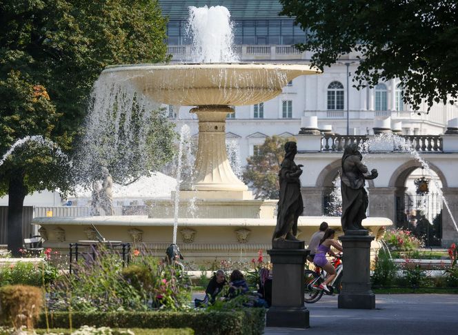  Najstarszy warszawski park z fascynującą historią. Mimo upływu lat, wciąż zachwyca!