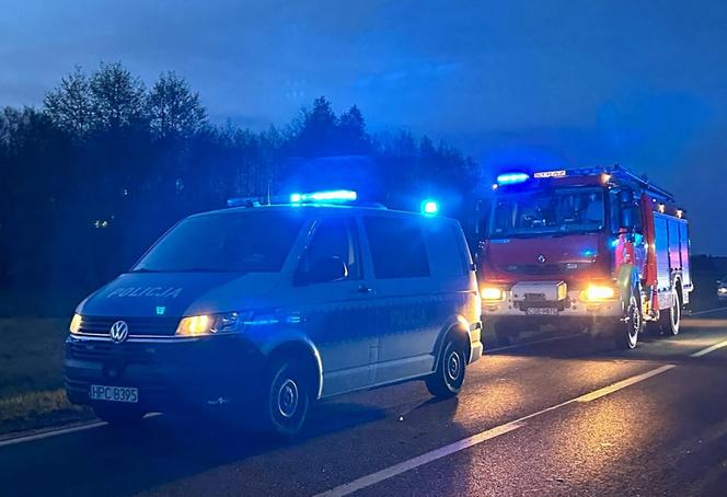 Tragiczny wypadek w Płociczu. Dwóch kierowców nie żyje