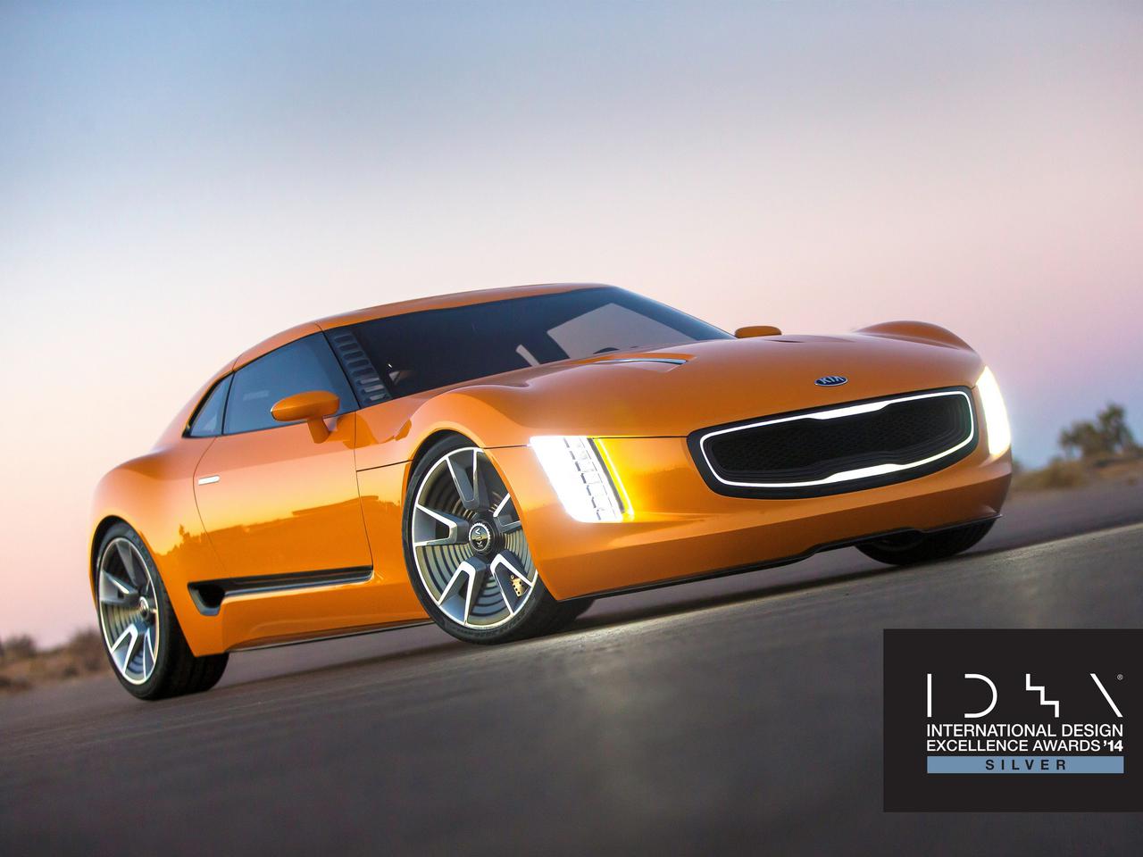 Kia GT4 Stinger Concept / nagroda International Design Excellence Award