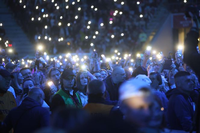 Koncert Roztańczony PGE Narodowy 2025. Na scenie gwiazdy: popu, rapu i disco polo [ZDJĘCIA]