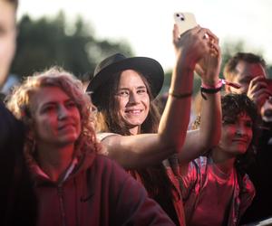 2. Dzień OFF Festivalu w Katowicach: Wzruszenie Edyty Bartosiewicz, niezapomniany koncert Grace Jones