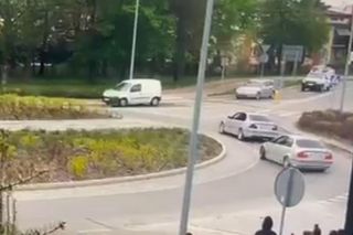 Przed maturą „driftowali” na rondzie w Tomaszowie Lubelskim