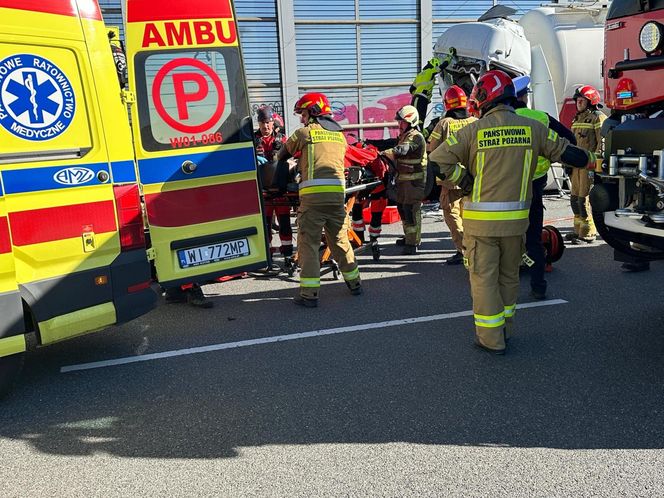 Na trasie S2 w rejonie Ursusa doszło do poważnego wypadku