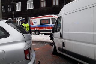 Wypadek w Łodzi. Zginęła pasażerka minivana