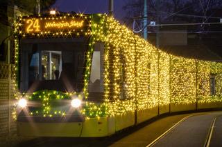 Rozświetlony lampkami tramwaj wyruszy w trasę po Poznaniu