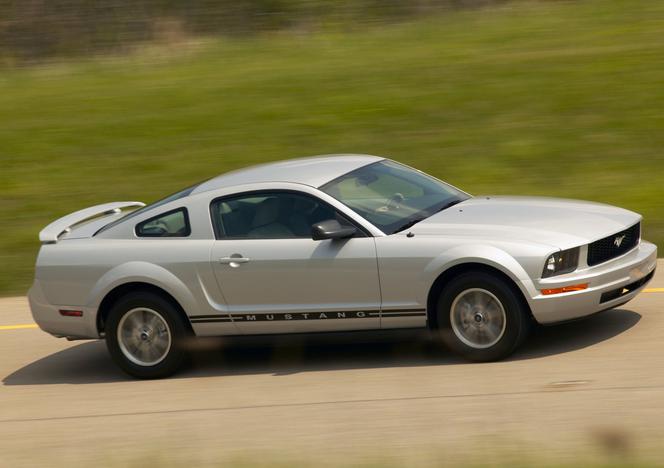 Ford Mustang 2005