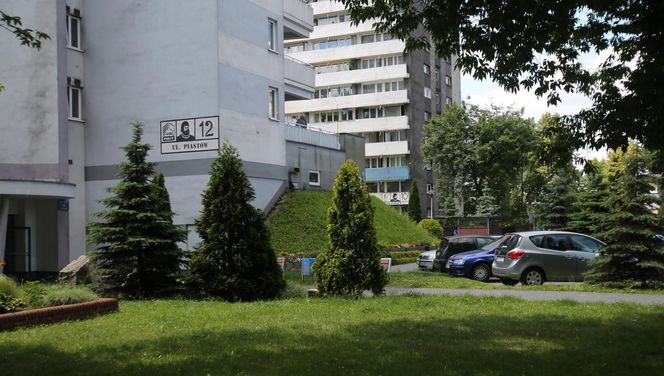 Gigantomania pomników i budowli w PRL-u