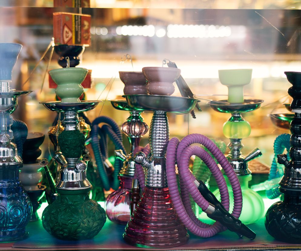 Godzina palenia fajki wodnej jest tak samo szkodliwa, co wypalenie stu papierosów.
