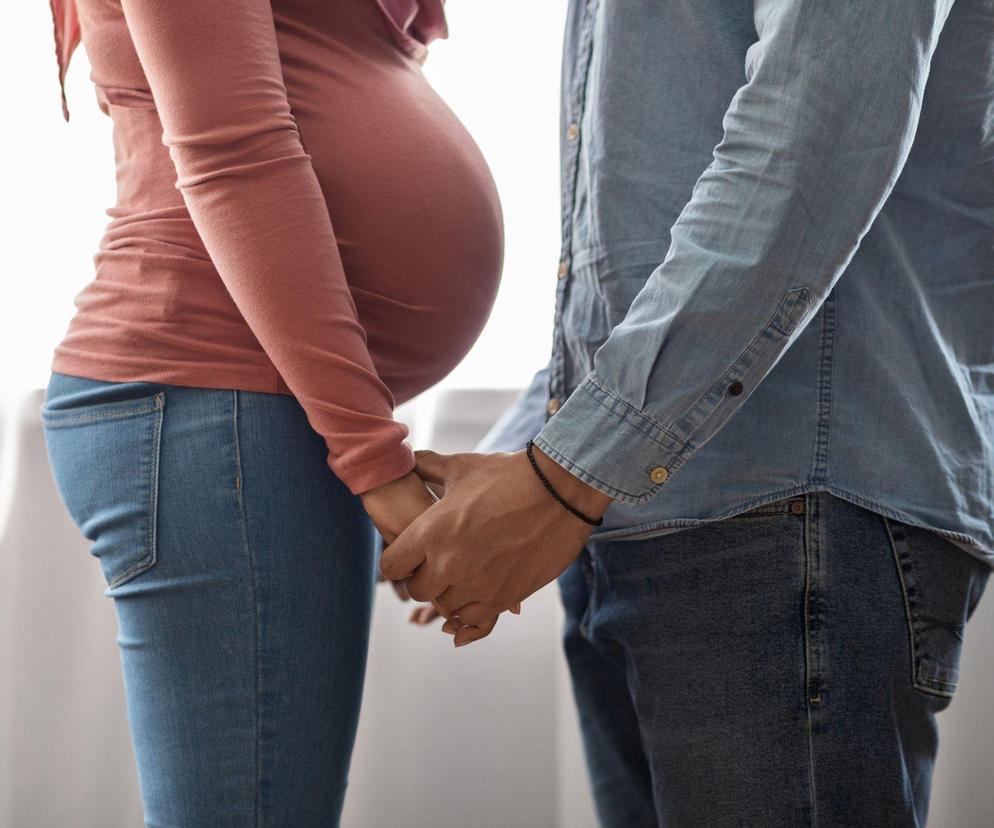 Ojciec wybrał dla córki wyjątkowe imię. Matka uważa, że brzmi jak mebel