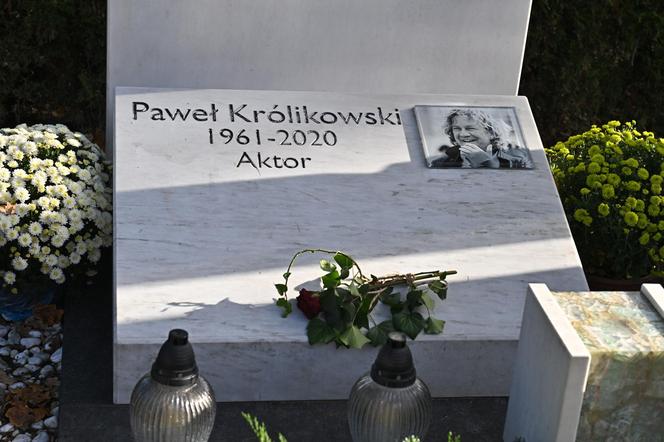 Grób Pawła Królikowskiego
