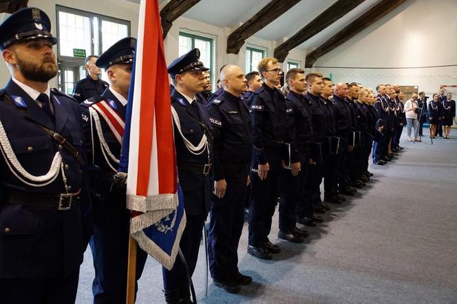 Trwa rekrutacja do policji. Na Warmii i Mazurach setki wakatów. Ile można zarobić?