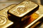 Pieniądze tracą, złoto bije rekordy, dolar szaleje. Jak zabezpieczyć majątek? Radzi ekspertka