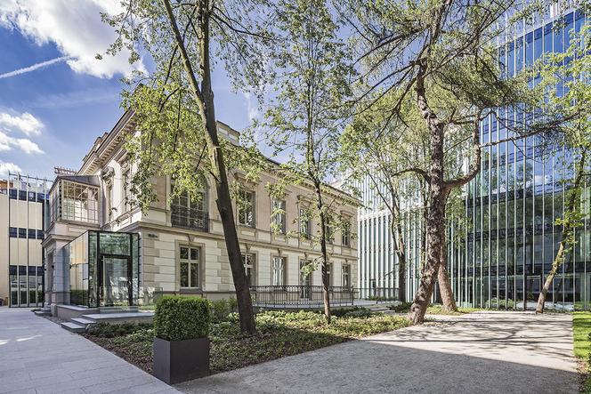 SZUCHA Premium Offices