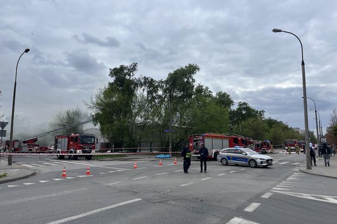 Pożar budynku przy ul. Podskarbińskiej